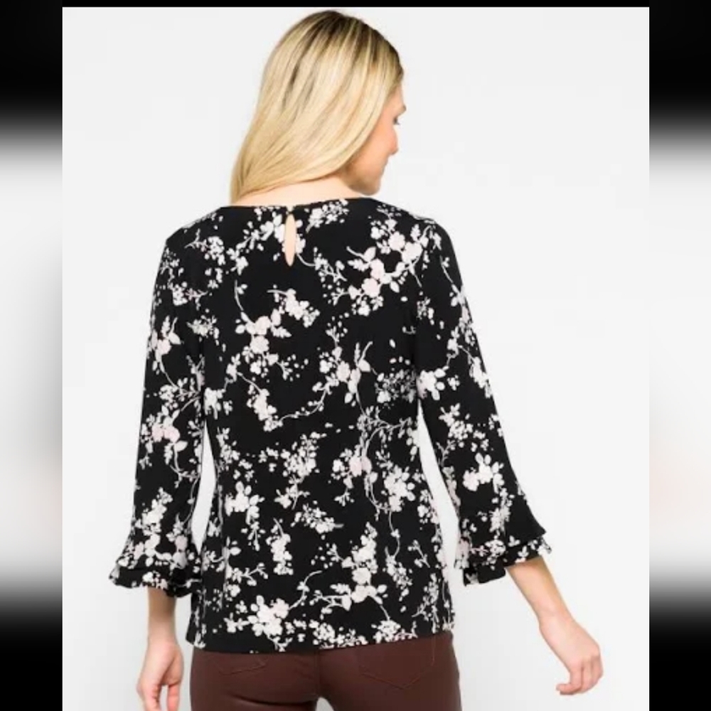 Karl Lagerfeld Paris Yessie Trumpet Sleeve Top. Size Petite Small - Picture 3 of 7